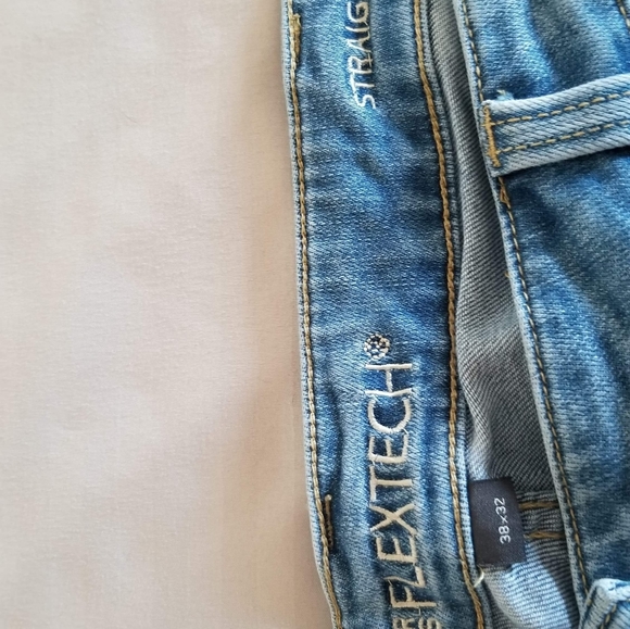 Jeans - Picture 2 of 5